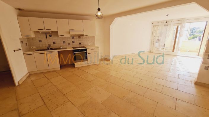 Image No.2-Appartement de 2 chambres à vendre à Lézan