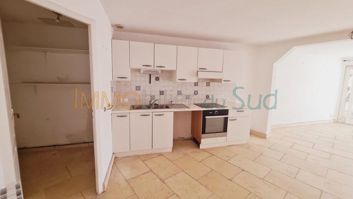 Image No.5-Appartement de 2 chambres à vendre à Lézan