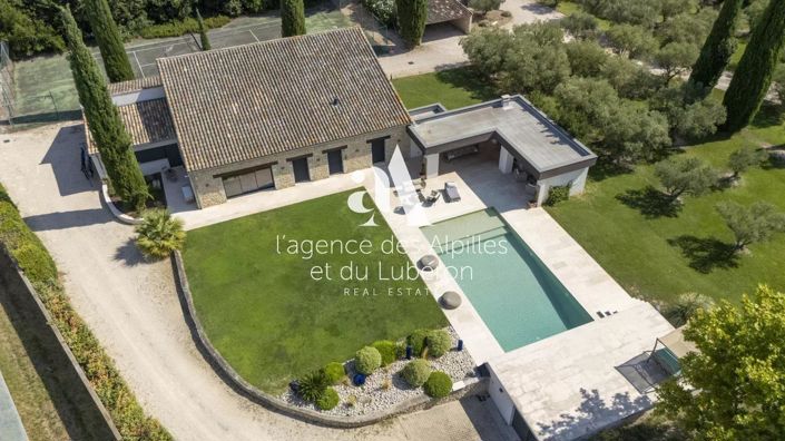 Image No.30-4 Bed House for sale