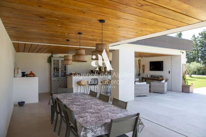 Image No.35-4 Bed House for sale