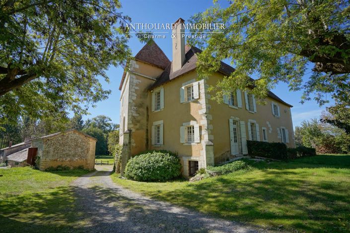 Image No.2-9 Bed House for sale