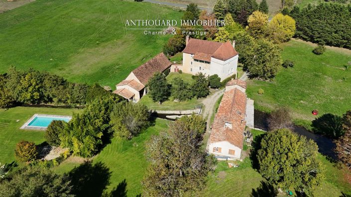 Image No.4-9 Bed House for sale