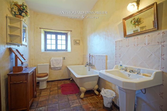 Image No.44-9 Bed House for sale