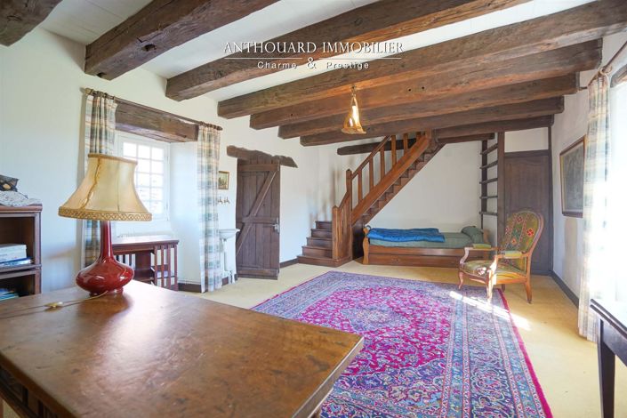 Image No.50-9 Bed House for sale