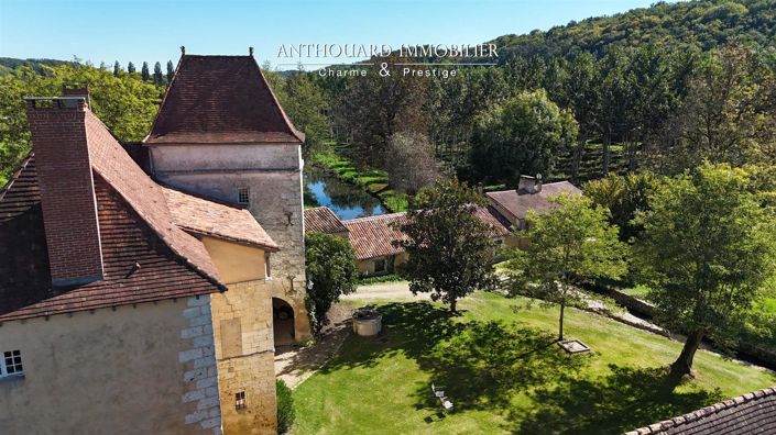 Image No.8-9 Bed House for sale