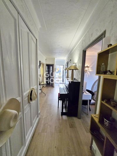 Image No.20-2 Bed Apartment for sale