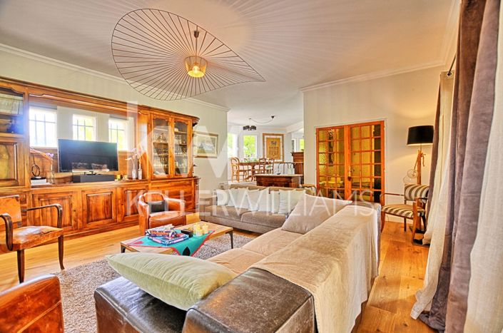 Image No.4-4 Bed House for sale