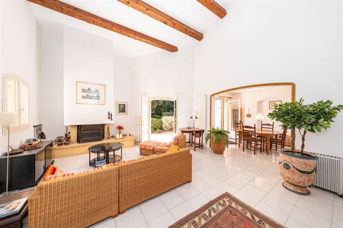 Image No.4-4 Bed House for sale