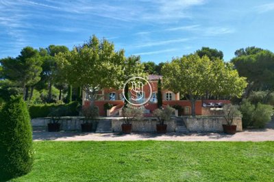 1 - Les Baux-de-Provence, House