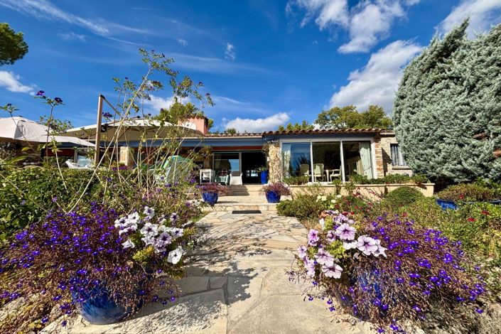 Image No.3-4 Bed House for sale