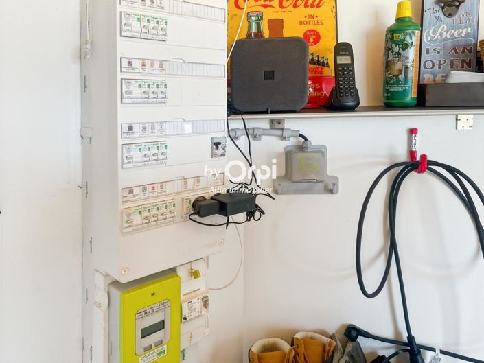 Image No.19-3 Bed House for sale