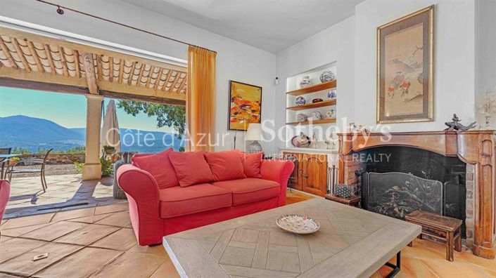 Image No.6-Propriété de 7 chambres à vendre à Le Plan-de-la-Tour