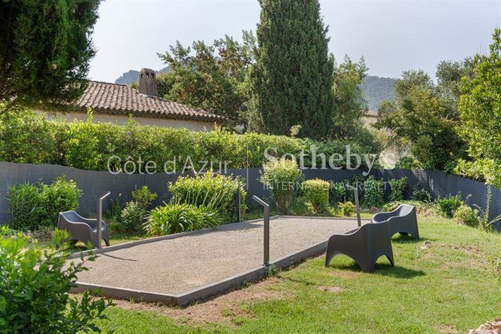 Image No.12-4 Bed House for sale