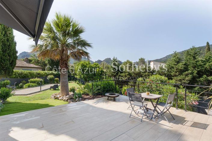 Image No.9-4 Bed House for sale