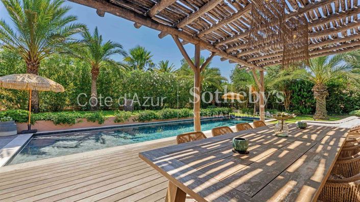 Image No.9-4 Bed Property for sale