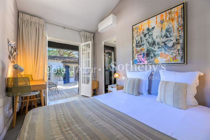 Image No.10-2 Bed House for sale