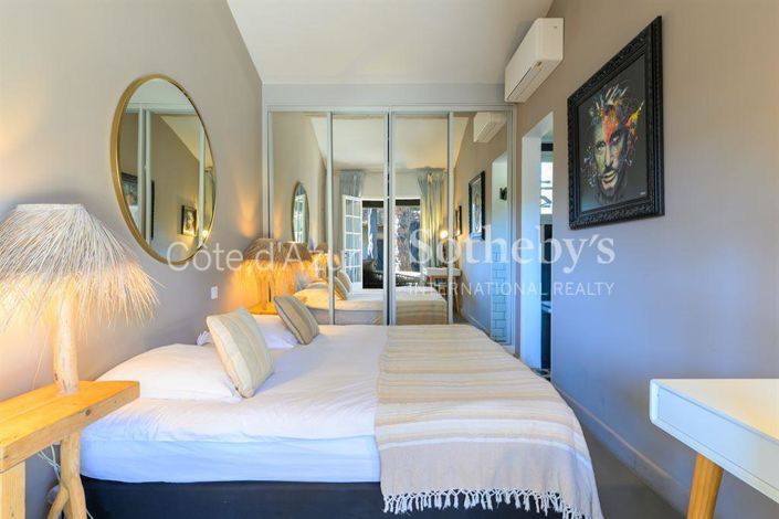 Image No.11-2 Bed House for sale