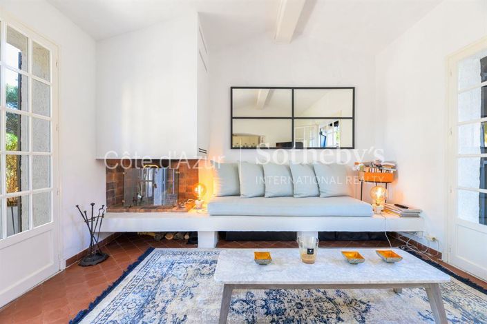 Image No.7-2 Bed House for sale