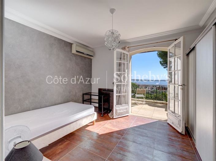 Image No.10-Maison de 5 chambres à vendre à Golfe Juan