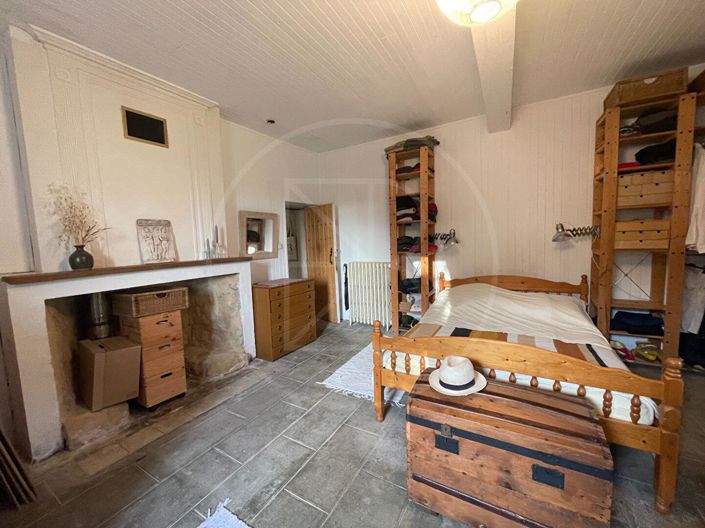 Image No.13-4 Bed House for sale