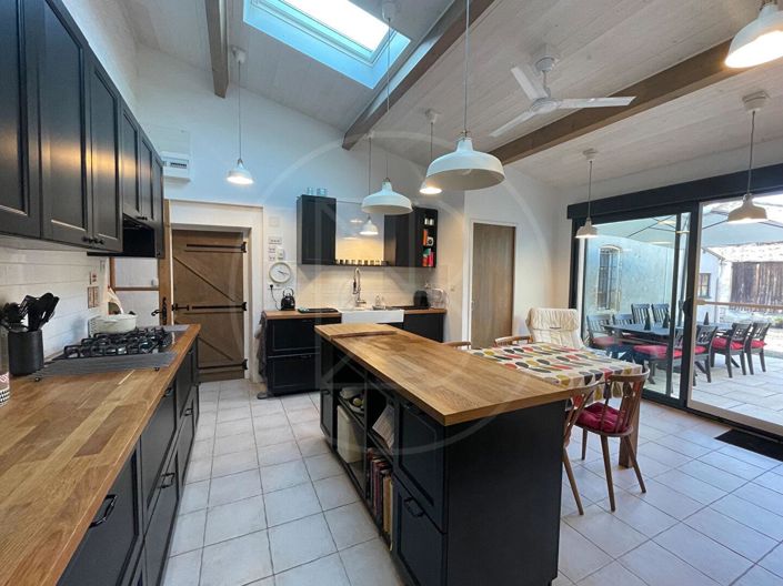 Image No.4-4 Bed House for sale