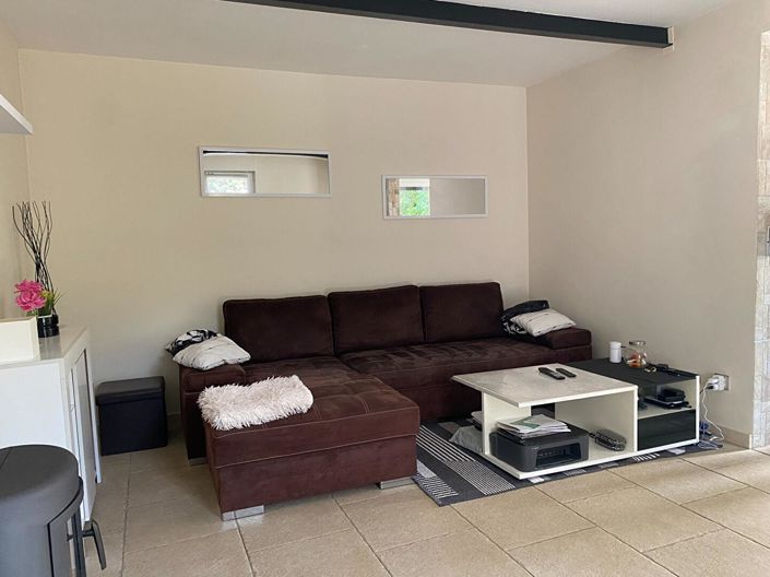 Image No.6-2 Bed House for sale