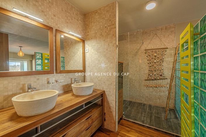 Image No.6-3 Bed Apartment for sale