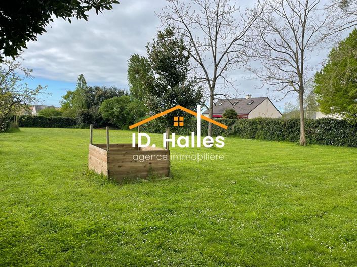 Image No.8-2 Bed House for sale