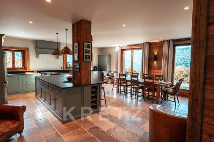 Image No.6-5 Bed House for sale