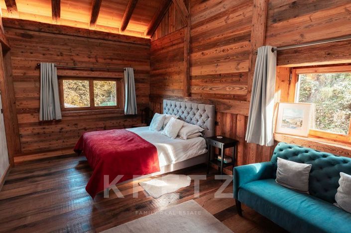 Image No.9-5 Bed House for sale