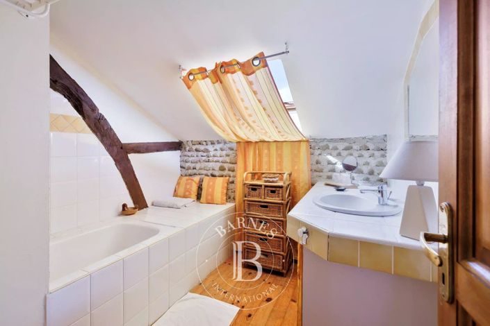 Image No.38-Maison de 10 chambres à vendre à Maubourguet