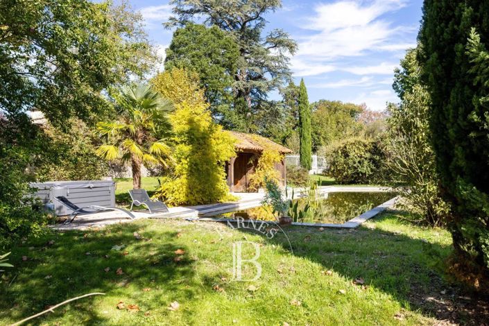 Image No.43-10 Bed House for sale