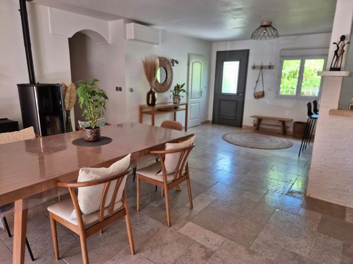 Image No.4-4 Bed House for sale