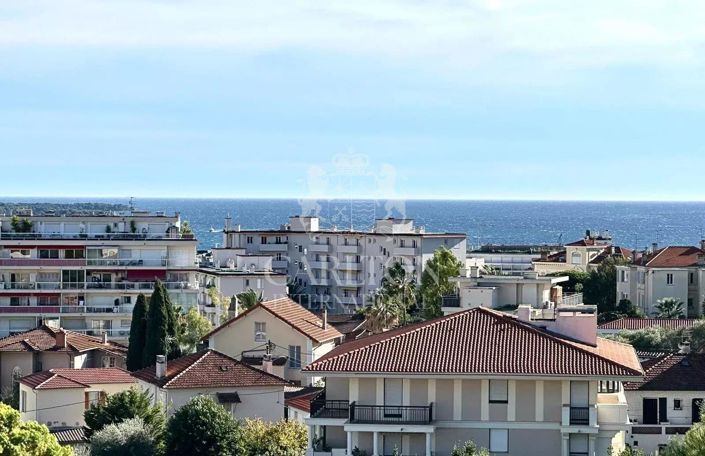 Image No.2-Propriété de 2 chambres à vendre à Cannes