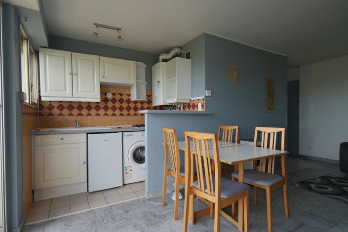 Image No.4-Appartement de 1 chambre à vendre à Narbonne