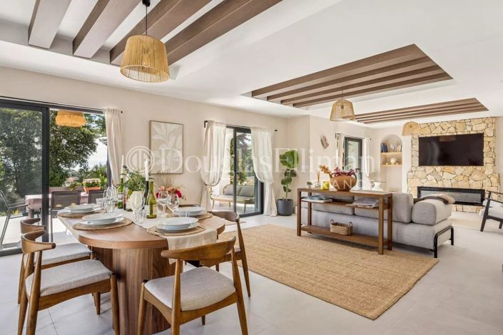 Image No.4-4 Bed House for sale