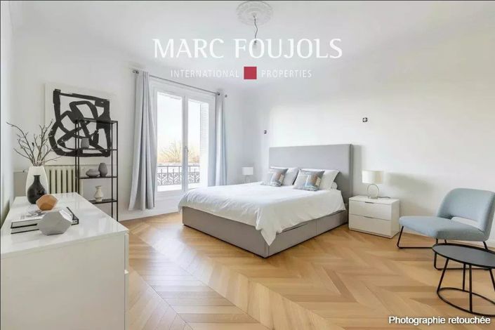 Image No.4-Appartement de 2 chambres à vendre à Chantilly