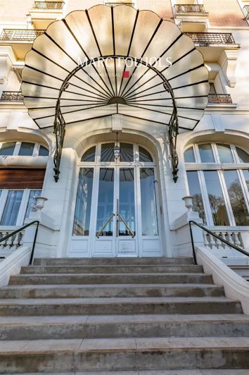 Image No.9-Appartement de 2 chambres à vendre à Chantilly