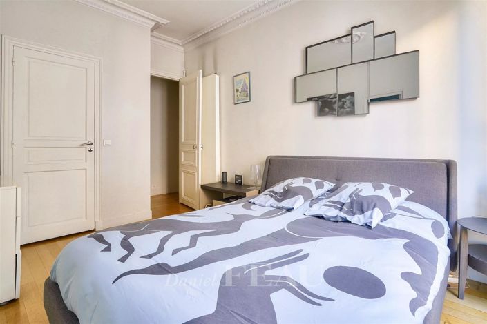 Image No.12-4 Bed Apartment for sale