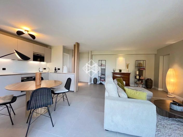 Image No.7-Appartement de 1 chambre à vendre à Le Cannet