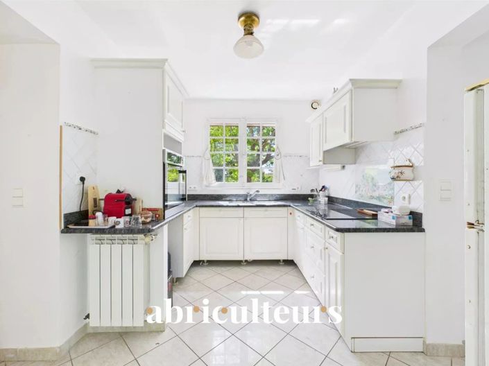 Image No.23-4 Bed House for sale