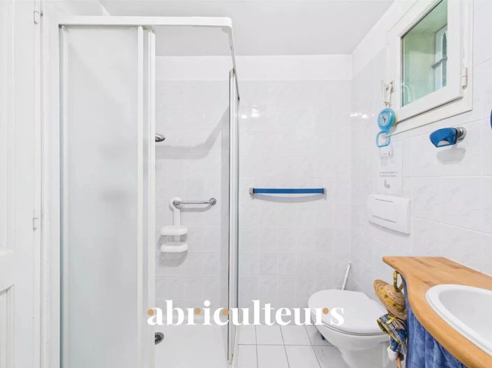 Image No.32-4 Bed House for sale