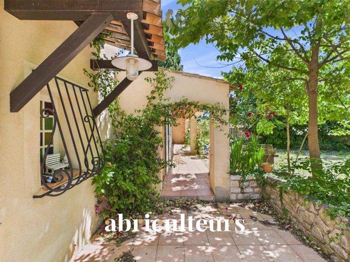 Image No.7-4 Bed House for sale