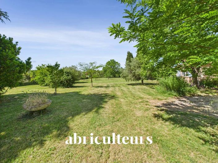 Image No.8-4 Bed House for sale