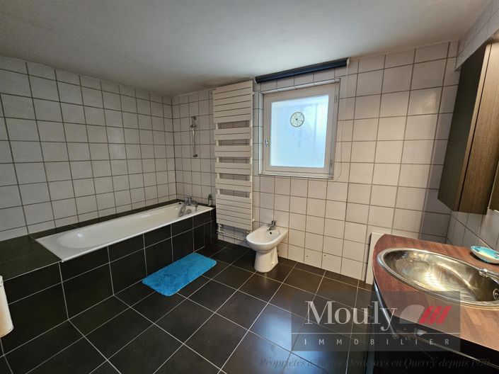 Image No.21-3 Bed House for sale