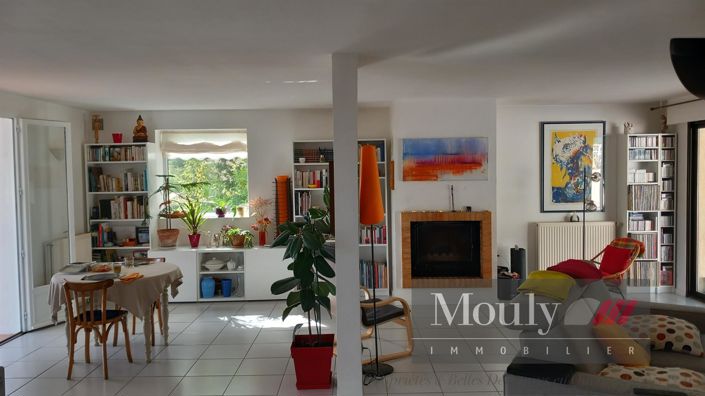 Image No.9-3 Bed House for sale