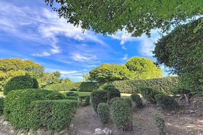 2 Bed Apartment for sale