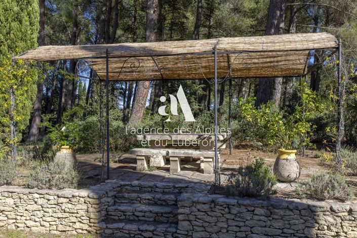 Image No.11-5 Bed House for sale