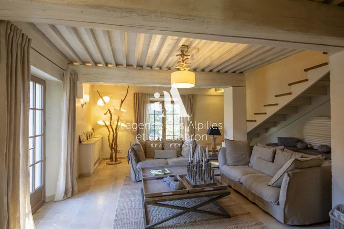 Image No.5-5 Bed House for sale