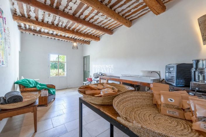 Image No.17-9 Bed House for sale